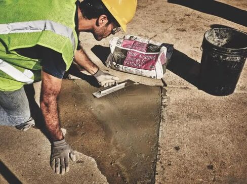 Sakrete - 120031 - أداة لصق الخرسانة باللون الرمادي، صندوق 10 رطل، التغطية: 4.5 قدم مربع in Kuwait