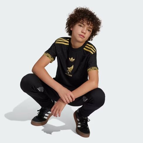 جيرسي كرة القدم Adidas Originals Big Kids Mexico 25 Gold، أسود، متوسط in Saudi Arabia