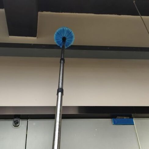 Rain Gutter Cleaning Brush Tool, 14–16ft Flexible Roofing Scraper for Drain Cleaning, Snow, Leaves, and Roof Maintenance in Saudi Arabia