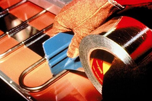 3M 3311 Aluminum Foil Tape, Vapor Resistant, Rubber Adhesive, Suitable for HVAC/Air Duct/Patch Work, Silver, 1 in x 50 yds, 1 Roll in Saudi Arabia