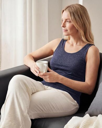 قطعتان من القمصان النسائية بدون أكمام من صوف ميرينو بنسبة 100%، قميص داخلي من الصوف ممتص للرطوبة وطبقة أساسية خفيفة الوزن وجيدة التهوية in Kuwait