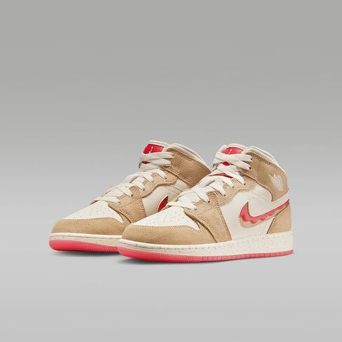 طائرة AIR JORDAN 1 MID SE (GS) "DESERT/FUSION RED-PALE IVORY" in Saudi Arabia