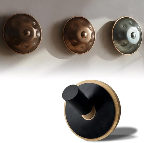 حامل طبل يدوي على الحائط، حامل طبول لسان فولاذي خشبي مع مخازن مطاطية، عرض وتخزين مثالي لعازفي الإيقاع in Kuwait