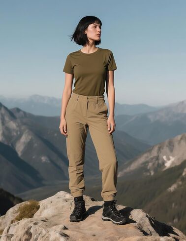 تي شيرت نسائي من صوف ميرينو 100%، رقبة دائرية خفيفة الوزن ماصة للرطوبة، طبقة أساسية رياضية للجري in Kuwait