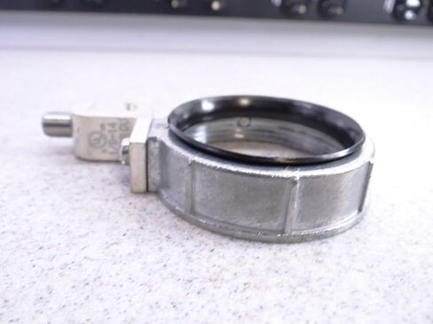 1 قطعة جلبة تأريض القناة المعدنية المعزولة 2 بوصة in Kuwait