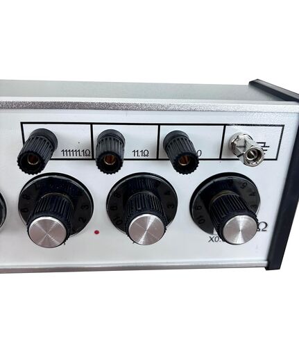 صندوق مقاومة العقد القابل للتعديل DC مع 7 طلبات أقصى قيمة (Ω) 111111.10 دقيقة. الخطوة (Ω) 0.01 الدقة 0.1% الطاقة المرجعية 0.05 واط الطاقة الاسمية 0.1 واط الحد من الطاقة 0.2 واط in Kuwait