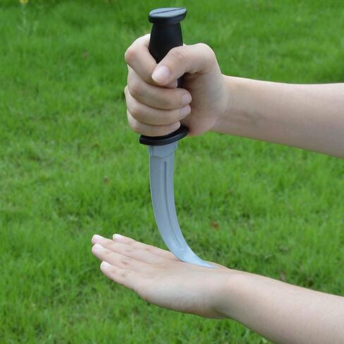 Zonzxcv سكين دعامة خنجر مطاطي آمن غير ضار مع غمد أخضر جيشي بطول 10.5 بوصة in Kuwait