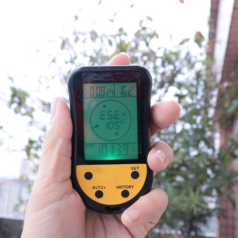 مقياس الارتفاع الرقمي الإلكتروني مع إضاءة خلفية LCD ومقياس الحرارة وساعة توقعات الطقس ووظائف التقويم للتنزه سيرًا على الأقدام والتسلق وصيد الأسماك والتخييم in Kuwait