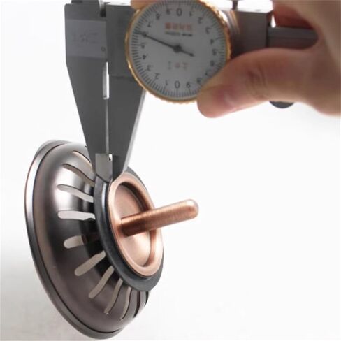 سدادة مصفاة حوض 83 مم من النحاس العتيق SUS304 من الفولاذ المقاوم للصدأ مع عمود نحاسي 8 مم للتخلص من حوض المطبخ in Kuwait