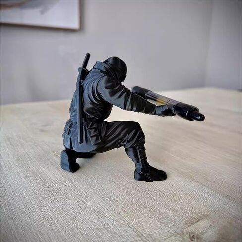 Ninja Samurai Pen Holder for Desk, Creative Resin Pencil Organizer, Desktop Storage Accessories for Home Office Supplies, Black, 3.54 x 3.09 Inch in Saudi Arabia