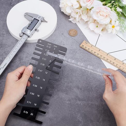مقياس سمك الأكريليك الأسود من BENECREAT، أداة فحص بحجم مطلي 8.1 × 3.1 × 0.1 بوصة، أداة قياس محمولة لفحص حجم الزجاج in Saudi Arabia