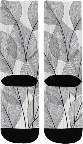 جوارب المشي لمسافات طويلة باللون الرمادي من Minimal Leaff - جوارب شتوية حرارية سميكة دافئة للأولاد والبنات للمدرسة، والارتداء اليومي والأنشطة الخارجية in Kuwait