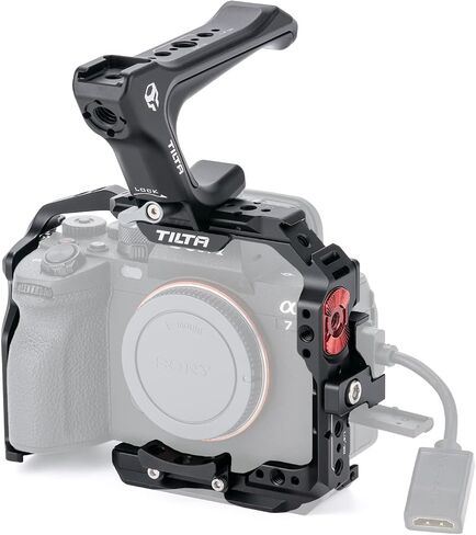 قفص كاميرا كامل من Tilta متوافق مع Sony a7 IV | يعمل مع A7IV / A1 / A7S3 / A7R4 / A7III / A7R3 / A9 / A9II | متوافق مع DJI Ronin Gimbals | تا-T30-FCC-B in Kuwait