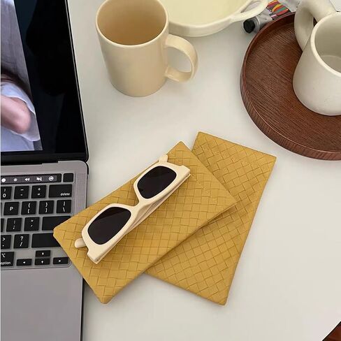 4 PCS Portable Sunglass Eyeglass Case, Leathe Soft Sunglass Pouch Easy To Use Anti-Scratch Organizer Bag Squeeze Top Leather Glasses Pouch for Women and Men（Pink-Green-Light Yellow-Light Gray） in Saudi Arabia