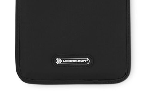 غلاف مبرد النبيذ Le Creuset، عرق السوس in Saudi Arabia
