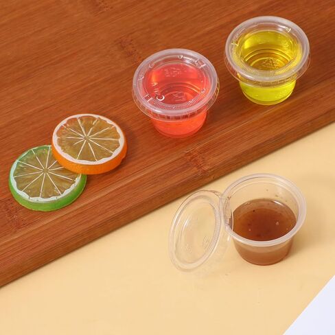 1000 قطعة من أكواب بلاستيكية للاستعمال مرة واحدة مع أغطية، أكواب بلاستيكية شفافة للصلصة والتوابل وصلصة السلطة وطلقات الجيلي والحفلات والمطاعم in Kuwait