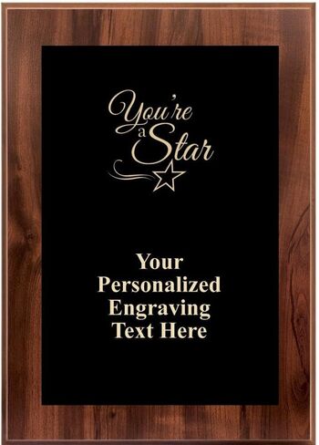 لوحات خشبية خاصة بجوائز التاج - 6 × 8 جوائز ذهبية محفورة لجوائز التقدير in Kuwait