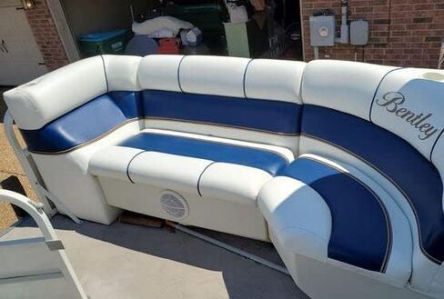 Marine 31 Mildew Stain Remover & Cleaner - Marine & Boat, Home & Patio, Bathroom & Shower Cleaner (Gallon & Towel Kit) in Kuwait