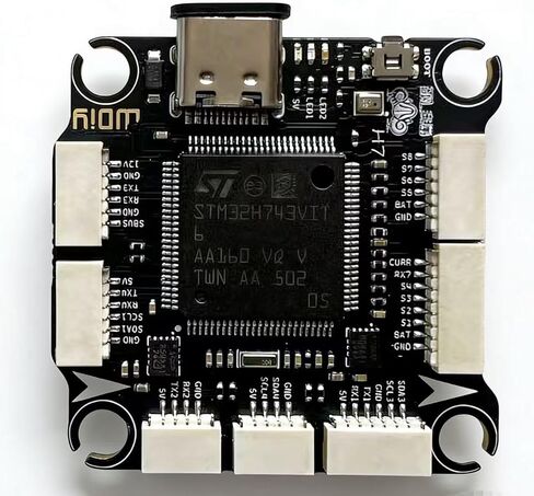 لوحة تحكم الطيران STM32 BF H743، PCB أسود مع واجهة USB-C، معالج توزيع الطاقة المتكامل 32 بت لطائرات Betaflight BF RC Quadcopter بدون طيار (4 في 1 65A BLHeli 32 ESC)3-6S in Saudi Arabia