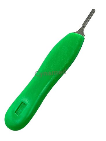 Scalpel Handle #3 Plastic Ergonomic Handle Lightweight (Green) Suitable for Lab Dissections, Crafts and Hobby, and More - Fits #10 Series Blades (#10-#16) in Saudi Arabia