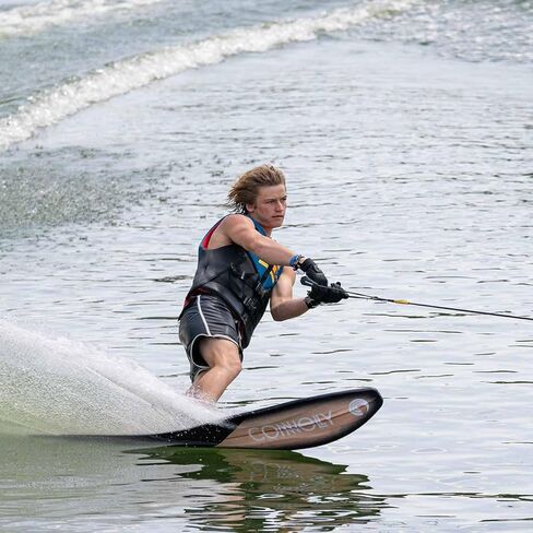 حزمة Connelly Slalom Waterski، Big Daddy - 69 بوصة، مع رباط منحرف ولوحة خلفية لأصابع القدم in Saudi Arabia