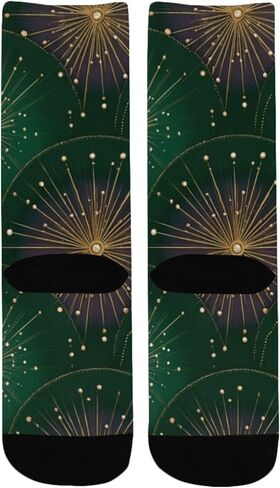 جوارب المشي لمسافات طويلة باللون الأخضر الاحتفالي من Retro Art - جوارب شتوية حرارية سميكة دافئة للأولاد والبنات للمدرسة، والارتداء اليومي والأنشطة الخارجية in Kuwait