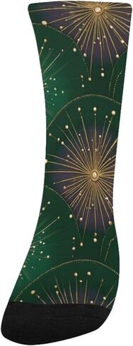 جوارب المشي لمسافات طويلة باللون الأخضر الاحتفالي من Retro Art - جوارب شتوية حرارية سميكة دافئة للأولاد والبنات للمدرسة، والارتداء اليومي والأنشطة الخارجية in Kuwait