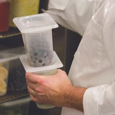 San Jamar Modpans 1/6 Food Pan and Lid for Kitchens and Restaurants, Plastic, 2 Quarts, White in Saudi Arabia