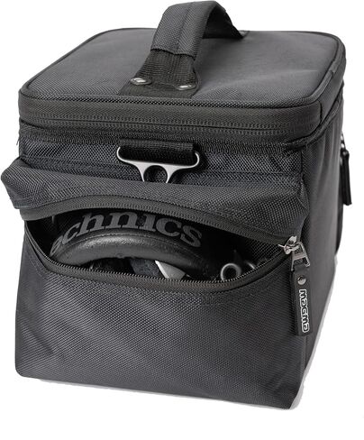 Magma 45 100-holds up to 100 x 7-inch Records DJ Bag (MGA43018) in Saudi Arabia