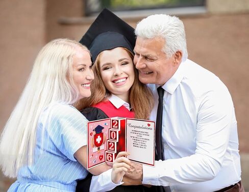 D4DREAM 2025 Nurse Graduation Card - RN Greeting Card for Women Pink Congratulations Graduation Gifts Card with Envelope for Nursing School Medical Grads New Registered Nurse in Kuwait