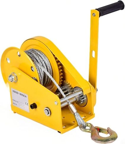 Heavy Duty Hand Winch - 1800lbs 2-Way Self-Locking with Automatic Brake, Compact Manual Winch for Boat Trailers & Trucks, Durable & Reliable with 15m Rope & Hook in Kuwait