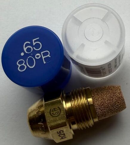 Oil Burner Nozzle, .65 80 B, Solid Spray Blue Cap .65 80 B Oil Nozzle .65 Gallons per minute with a 80 degree Solid Spray in Saudi Arabia