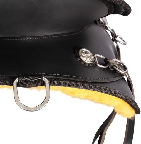 Schneiders Deluxe Lightweight Round Skirt Synthetic Western Trail Saddle | Lightweight 18 lb Design | Easy-Care Synthetic | Comfortable Trail Horse Saddle in Saudi Arabia