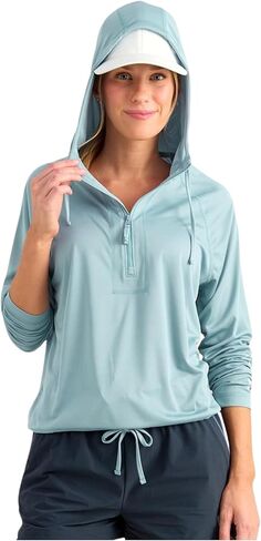 HUK Women's Womens Pursuit Maren Hoodie in Saudi Arabia