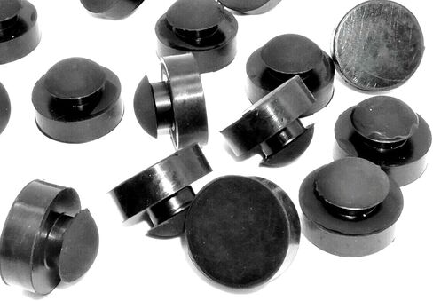 Rubber Push in Bumpers Hole Plug - 1/2" Rubber Push-in Feet, 1" OD x 1/2" Height (4) in Kuwait