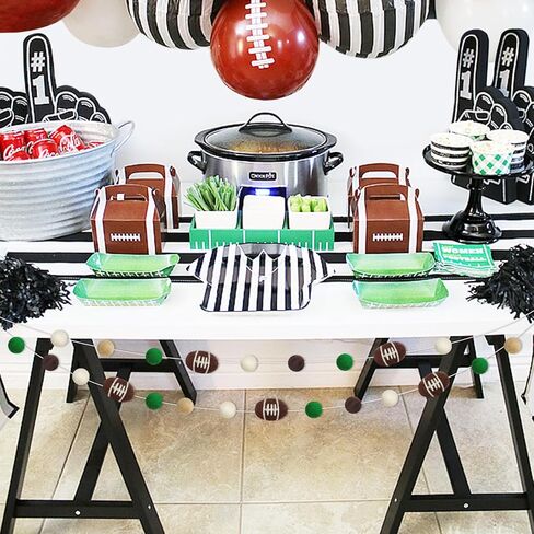 Football Felt Ball Garland, Rugby Pom Poms Banner for Sports Themed Banners Football Game Party Decorations Sports Bowl Fans Club Assembled Favor Supplies (23 Ball) in Saudi Arabia