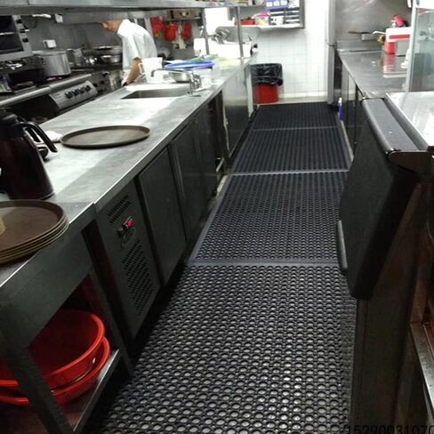 Commercial Rubber Floor Mats Matting 24x36In Indoor Outdoor Anti Fatigue Drainage Mat with Non-Slip Backing Commercial Kitchen Floor Mat for Restaurant Kitchen Bar Garden Wet Area(Black) in Kuwait