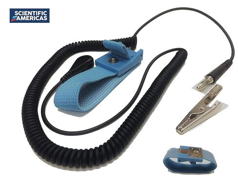 طقم حصيرة لحام مطاطية مقاومة للكهرباء الساكنة بدرجة حرارة عالية - 30 بوصة × 72 بوصة (2.5 × 6 بوصة) - سمك 0.08 بوصة - مع نقطة مزدوجة وحزام معصم - أزرق in Kuwait