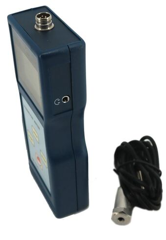 Digital Vibration Tester Vibrometers with Piezoelectric Transducer Acceleration 0.1-199.9m/s² Velocity 0.01-199.9mm/s Displacement 0.001-1.999mm 10Hz-10kHz for Machinery Motor Testing in Kuwait