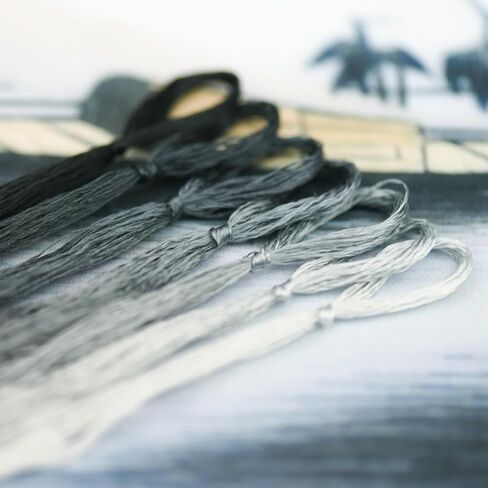 100 ٪ Mulberry اليد المصبوغ بالحرير الخيط ، خيط التطريز ، 4 بقع كل 24 ياردة (97-6) in Kuwait