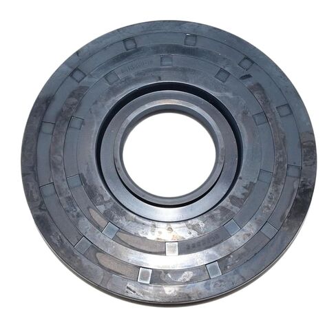 BC555E Shaft Oil Seal 35 * 106 7mm Hydraulic Pump O-Ring Tool 12011969B in Kuwait