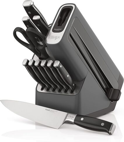 نظام السكاكين الفاخر Ninja K32017 Foodi NeverDull، مجموعة سكاكين مكونة من 17 قطعة مع مبراة مدمجة، سكاكين ألمانية من الفولاذ المقاوم للصدأ، أسود in Saudi Arabia