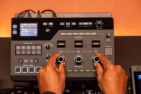 تأثير DJ الاحترافي AlphaTheta RMX‑IGNITE – 3-BAND FX، وLEVER FX، و4-Sampler Pads، والإرسال/الإرجاع الرقمي، ومحولات ESS 32-bit in Kuwait