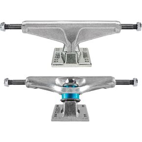 Venture Skateboard Trucks V8 Team Edition Silver 6.1 (8.75) in Kuwait
