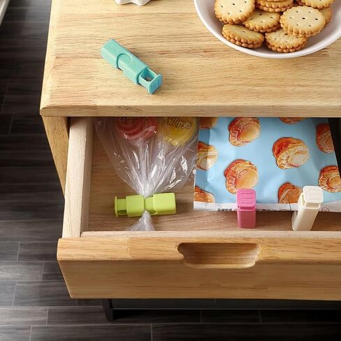 10 Pcs Squeeze and Lock Bread Bag Clip - Plastic Bag Closure Clip for Bread, Snacks, Chips & Food Storage in Saudi Arabia