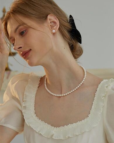 Freshwater Cultured Pearl Necklace and Earring Set Genuine Pearl Jewelry Set Includes Stunning Bracelet and Stud Earrings Real Pearl Necklace Set for Women Valentine's Day Mother's Day Birthday Presents in Kuwait