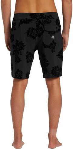 Billabong Men's Standard Sundays Pro Boardshort, Charcoal in Saudi Arabia