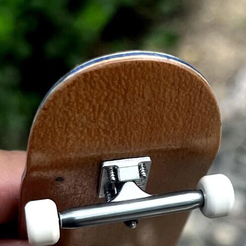 DIY Mini Skateboarding Truck PRO Fingerboard 34mm Sliver Noah Truck (Black Lock nut +Bule PU) in Kuwait