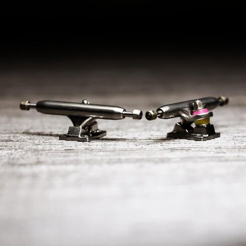 DIY Mini Skateboarding Truck PRO Fingerboard 34mm Sliver Noah Truck (Black Lock nut +Bule PU) in Kuwait