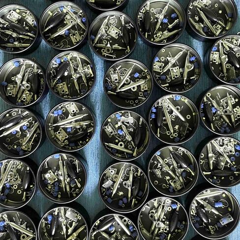 DIY Mini Skateboarding Truck PRO Fingerboard 34mm Sliver Noah Truck (Black Lock nut +Bule PU) in Kuwait